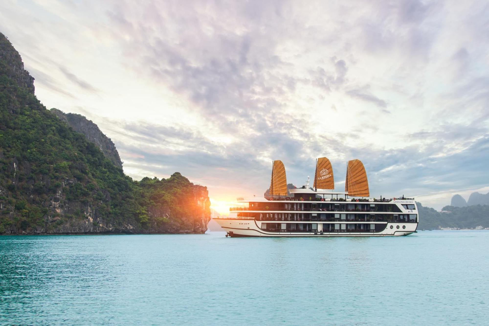 La Regina Legend Cruise Hotel Ha Long Buitenkant foto