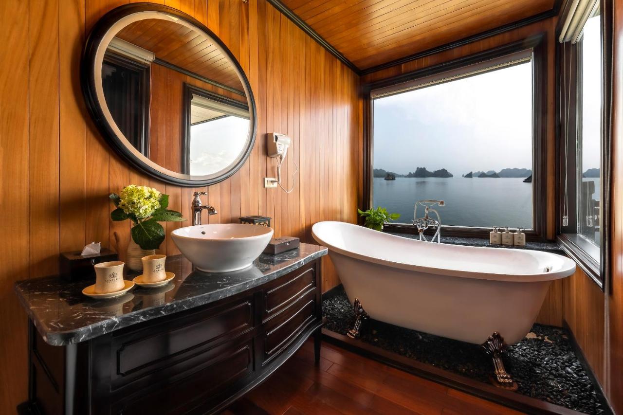 La Regina Legend Cruise Hotel Ha Long Buitenkant foto